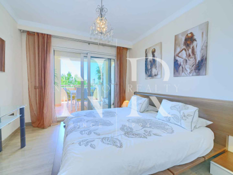 Appartement avec vue sur la mer à vendre à Condado de Sierra Blanca, Marbella