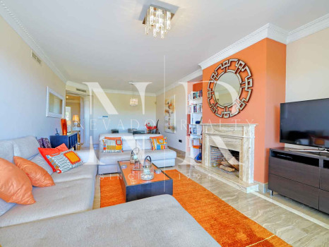 Appartement avec vue sur la mer à vendre à Condado de Sierra Blanca, Marbella