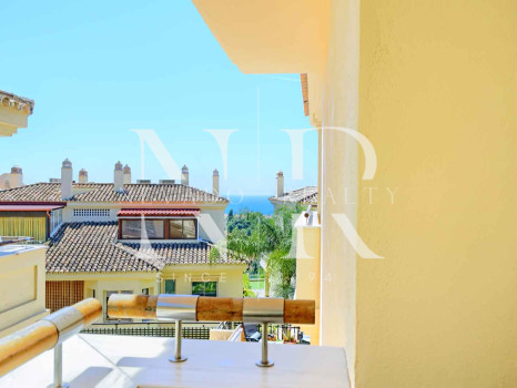 Appartement avec vue sur la mer à vendre à Condado de Sierra Blanca, Marbella