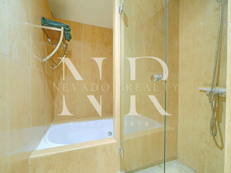 Appartement avec vue sur la mer à vendre à Condado de Sierra Blanca, Marbella