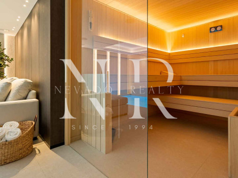 Villa con vistas al mar en Benahavís, Málaga en venta.