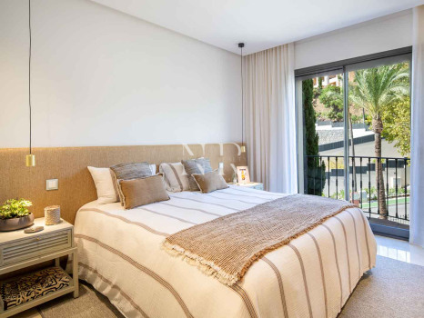 Ático con vistas al mar en La Quinta, Benahavís en venta