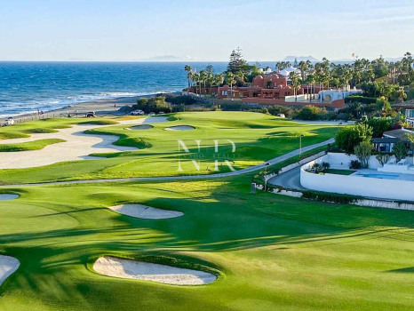 Ático con vistas al mar en La Quinta, Benahavís en venta