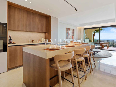 Ático con vistas al mar en La Quinta, Benahavís en venta