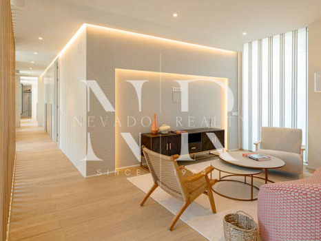 Villa à vendre à Los Monteros Playa, Marbella avec vue sur la mer