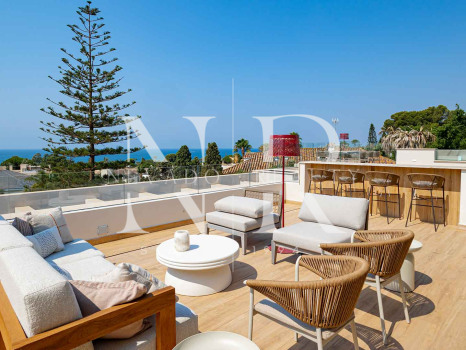 Villa à vendre à Los Monteros Playa, Marbella avec vue sur la mer