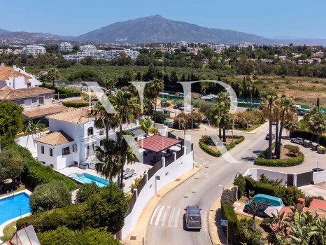 Villa en Atalaya Estepona en venta