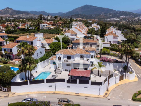 Villa en Atalaya Estepona en venta