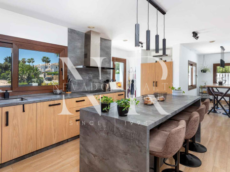 Villa en Atalaya Estepona en venta