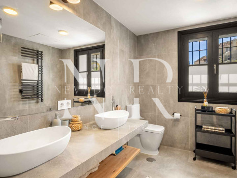 Townhouse with sea views in Marbella Hill Club, Marbella, for sale