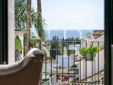 Townhouse with sea views in Marbella Hill Club, Marbella, for sale