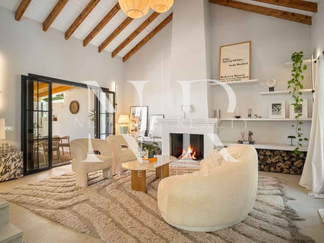 Townhouse with sea views in Marbella Hill Club, Marbella, for sale