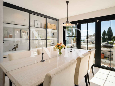 Townhouse with sea views in Marbella Hill Club, Marbella, for sale