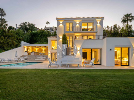 Villa en Los Naranjos Hill Club, Marbella, en venta
