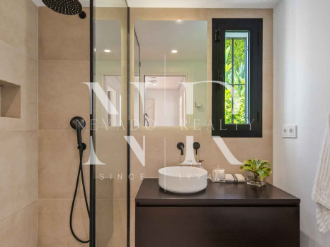 Villa en Los Naranjos Hill Club, Marbella, en venta