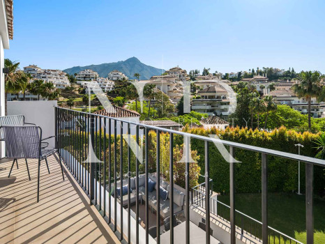 Villa en Los Naranjos Hill Club, Marbella, en venta