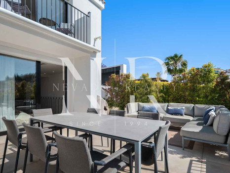 Villa en Los Naranjos Hill Club, Marbella, en venta