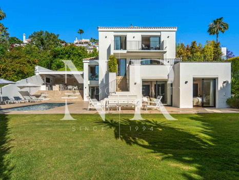 Villa en Los Naranjos Hill Club, Marbella, en venta