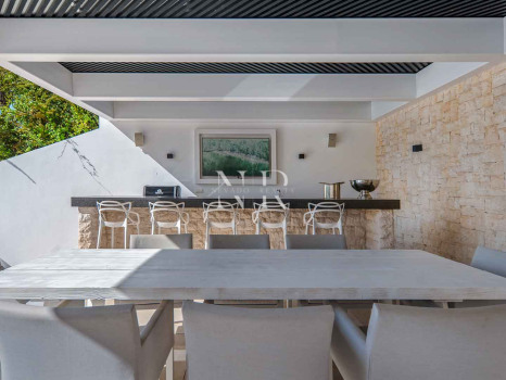 Villa en Los Naranjos Hill Club, Marbella, en venta