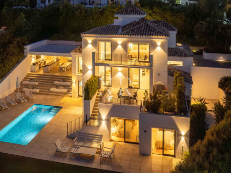 Villa en Los Naranjos Hill Club, Marbella, en venta