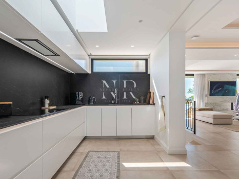 Villa en Los Naranjos Hill Club, Marbella, en venta