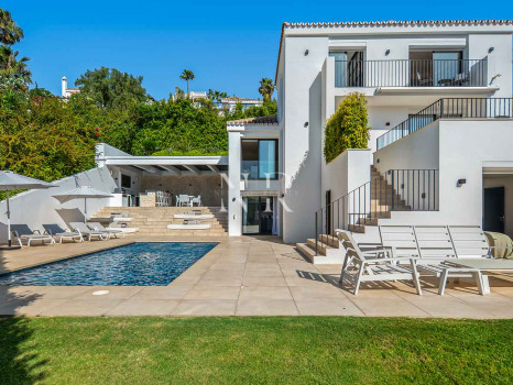Villa en Los Naranjos Hill Club, Marbella, en venta