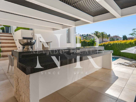 Villa en Los Naranjos Hill Club, Marbella, en venta