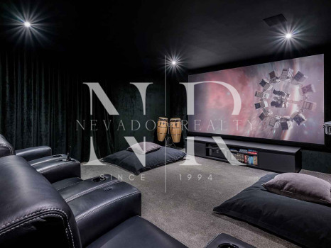 Maison mitoyenne dans la résidence La Meridiana avec vue sur La Concha, Marbella, à vendre