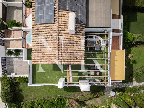 Maison mitoyenne dans la résidence La Meridiana avec vue sur La Concha, Marbella, à vendre