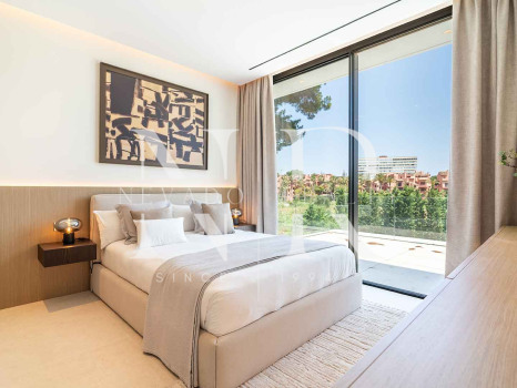 Villa for sale in Los Monteros Playa, Marbella