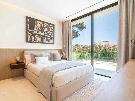 Villa for sale in Los Monteros Playa, Marbella