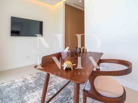 Villa for sale in Los Monteros Playa, Marbella