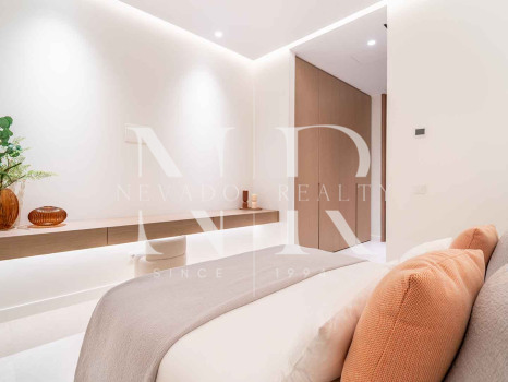 Villa for sale in Los Monteros Playa, Marbella