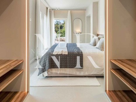 Apartamento con vistas a La Quinta Golf & Country Club, Benahavís, en venta