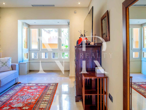 Apartamento con vistas al mar en Mansion Club, Marbella en venta