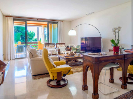 Appartement avec vue sur la mer à vendre à Mansion Club, Marbella
