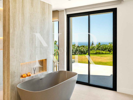 Villa con vistas al mar en El Rosario, Marbella en venta