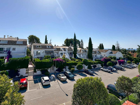 Maison mitoyenne à vendre à Arroyo de las Piedras, Golden Mile, Marbella
