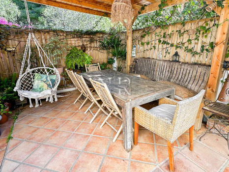 Maison mitoyenne à vendre à Arroyo de las Piedras, Golden Mile, Marbella