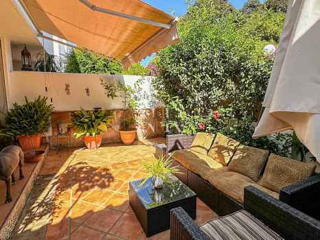 Maison mitoyenne à vendre à Arroyo de las Piedras, Golden Mile, Marbella