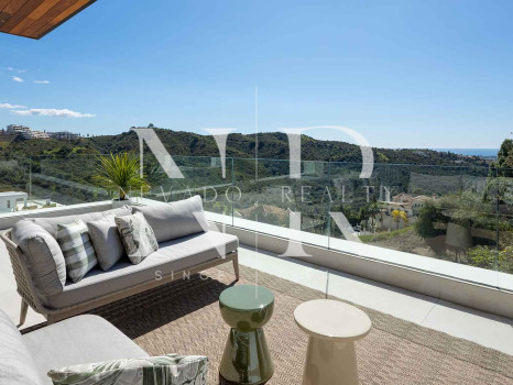 Villa with sea views in La Quinta, Benahavís for sale