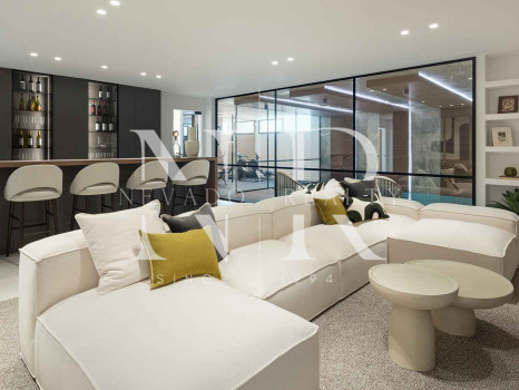 Villa with sea views in La Quinta, Benahavís for sale