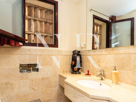 Apartment with sea views in Costalita del Mar, Estepona, for sale