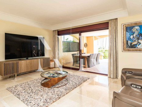 Apartment with sea views in Costalita del Mar, Estepona, for sale