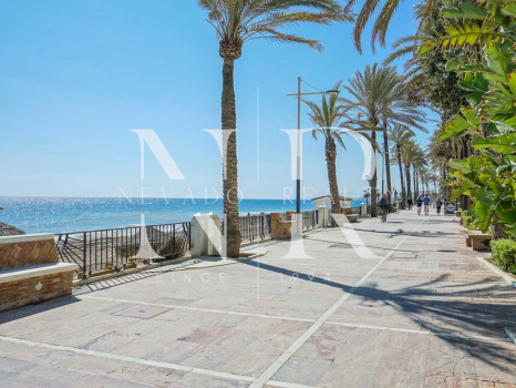 Apartamento en Gran Marbella completamente reformado en alquiler de corta temporada.