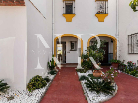 Townhouse in El Campanario, Estepona for sale