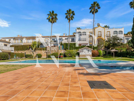Townhouse in El Campanario, Estepona for sale
