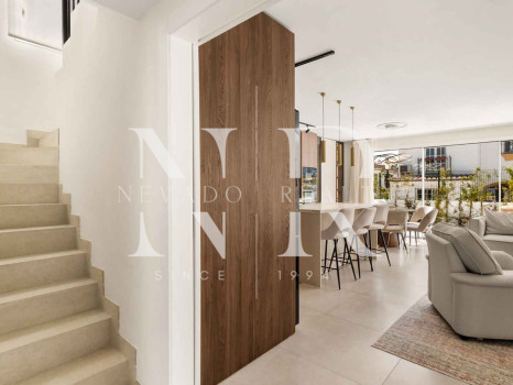 Townhouse in El Campanario, Estepona for sale