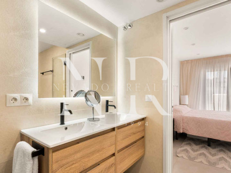 Townhouse in El Campanario, Estepona for sale