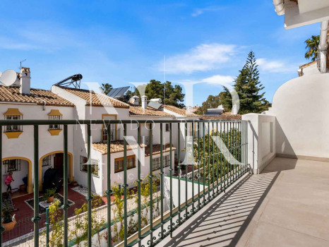 Townhouse in El Campanario, Estepona for sale
